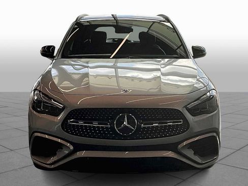 New 2025 Mercedes-Benz GLA 250 4MATIC image 3