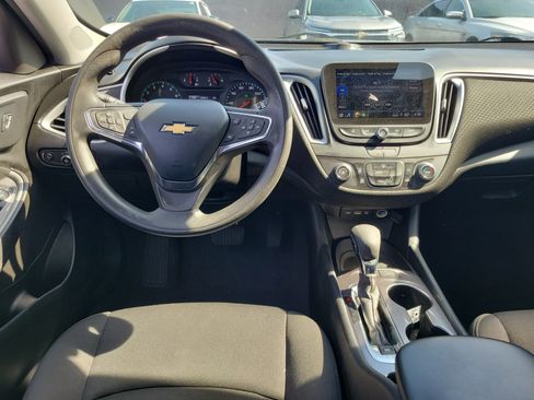 Used 2024 Chevrolet Malibu LS FWD image 10