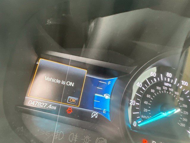 Used 2022 Ford Edge SEL w/ Convenience Package AWD/4WD image 5
