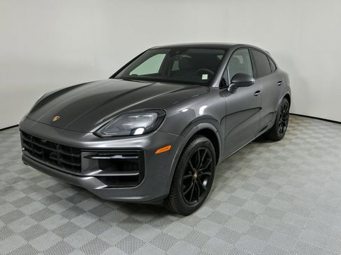 Certified 2025 Porsche Cayenne Coupe image 1