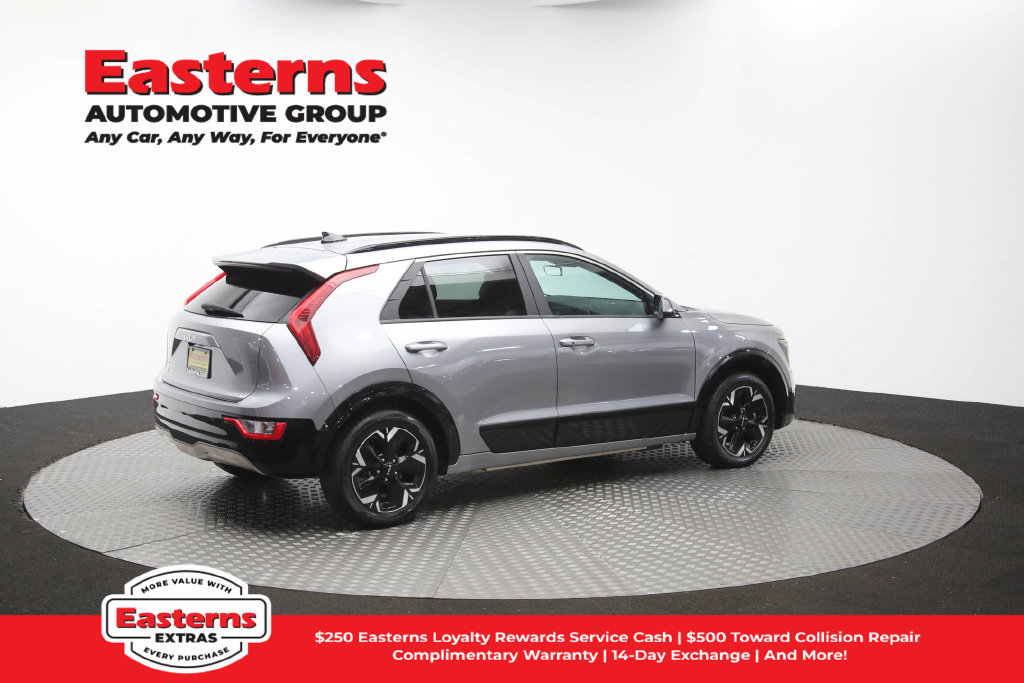 Used 2023 Kia Niro Wind w/ Wind Preserve Package FWD image 41