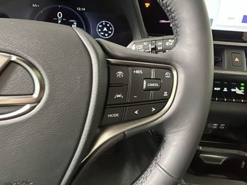 Used 2026 Lexus UX 300h AWD w/ Accessory Package (2T) image 17