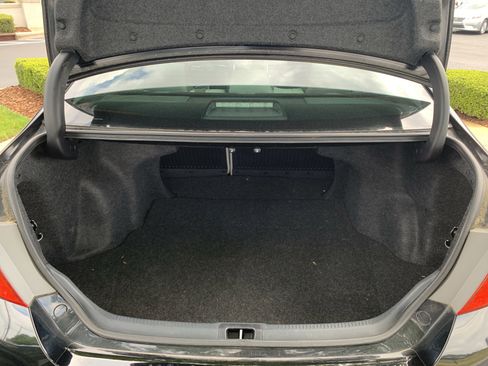 Used 2016 Toyota Camry XSE FWD image 33