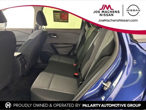 Certified 2023 Nissan Rogue SV image 24