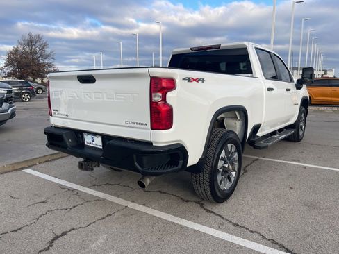 Certified 2022 Chevrolet Silverado 2500 Custom w/ Gooseneck/5TH Wheel Package image 3