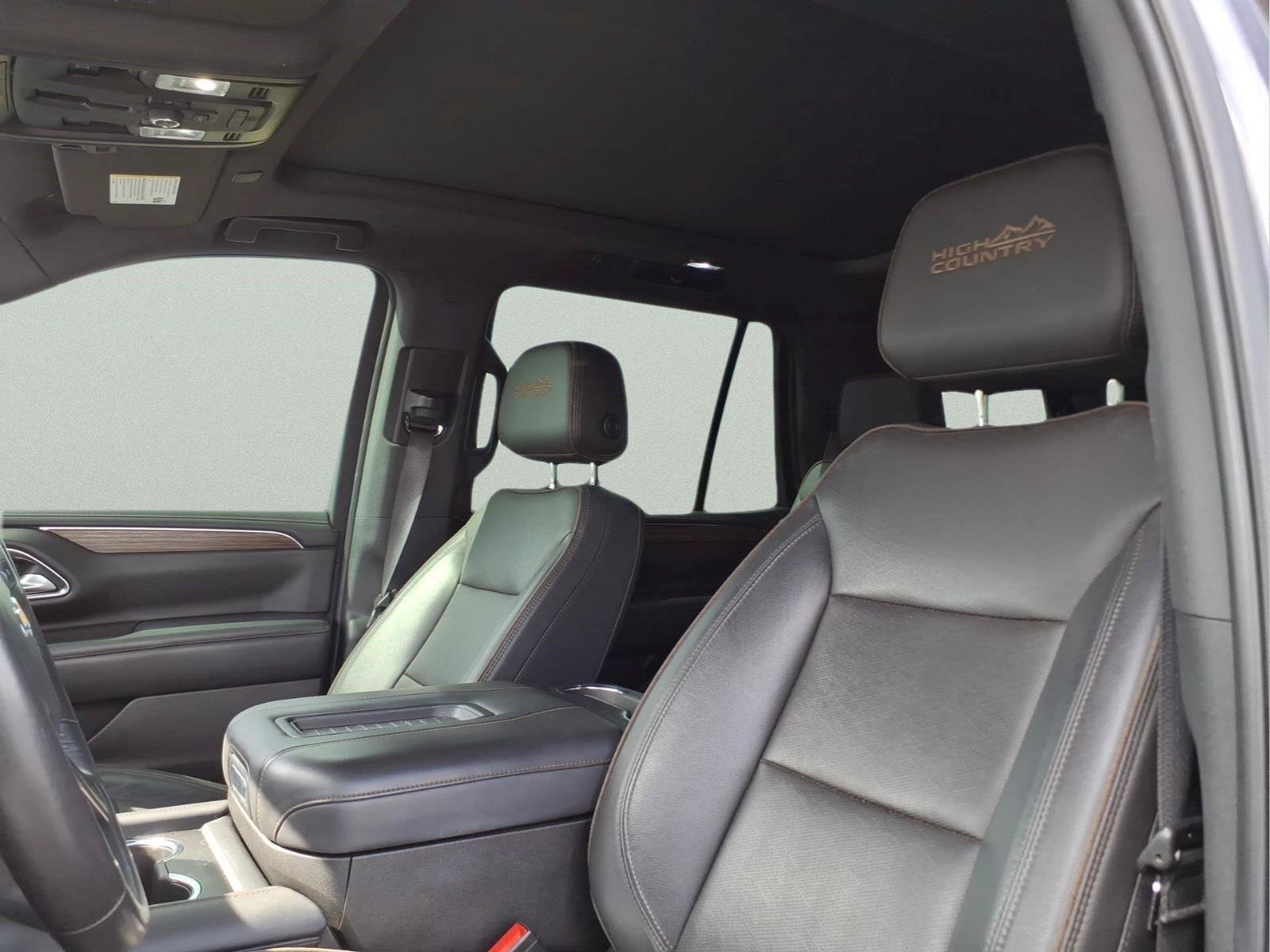 Used 2022 Chevrolet Tahoe High Country AWD/4WD image 18