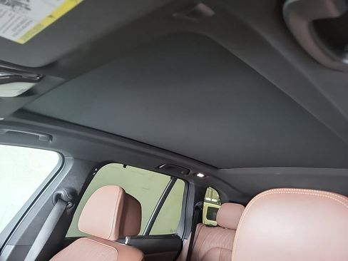 Used 2022 BMW X5 xDrive45e w/ M Sport Package image 12