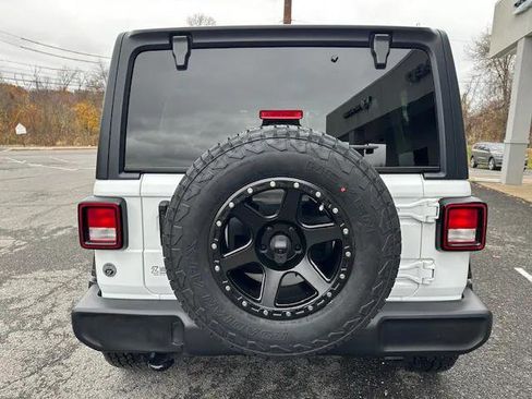 Certified 2022 Jeep Wrangler Unlimited Sport image 7