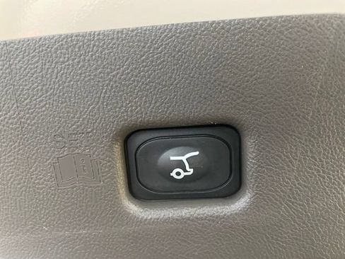 Used 2021 Lincoln Nautilus Reserve AWD/4WD image 27