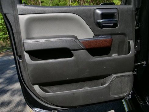 Used 2015 GMC Sierra 1500 SLT w/ SLT Crew Cab Value Package image 26