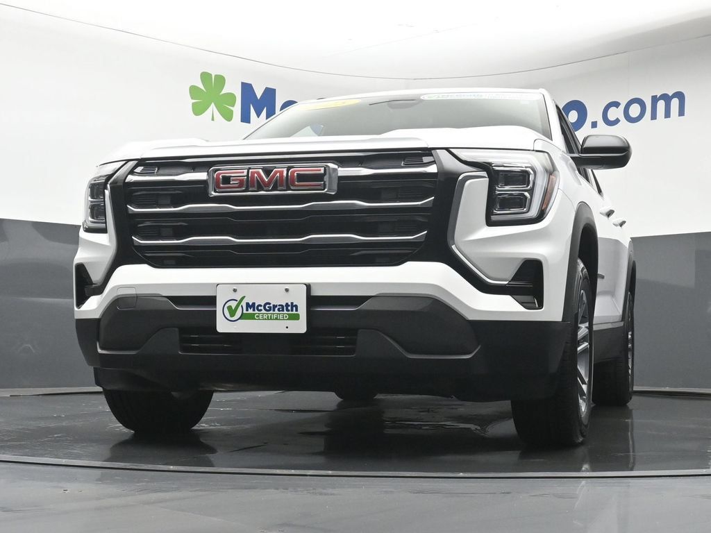 Used 2025 GMC Terrain Elevation AWD/4WD image 7