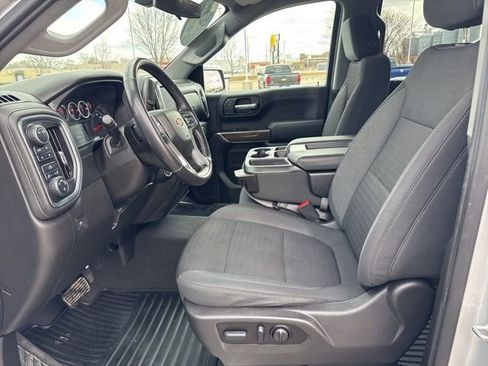 Used 2022 Chevrolet Silverado 1500 LT w/ Z71 Off-Road Package image 24