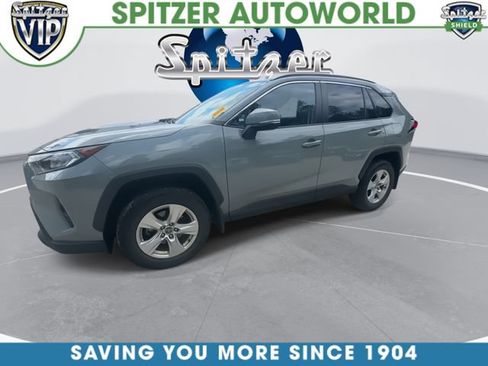 Used 2020 Toyota RAV4 XLE w/ Convenience Package AWD/4WD image 4