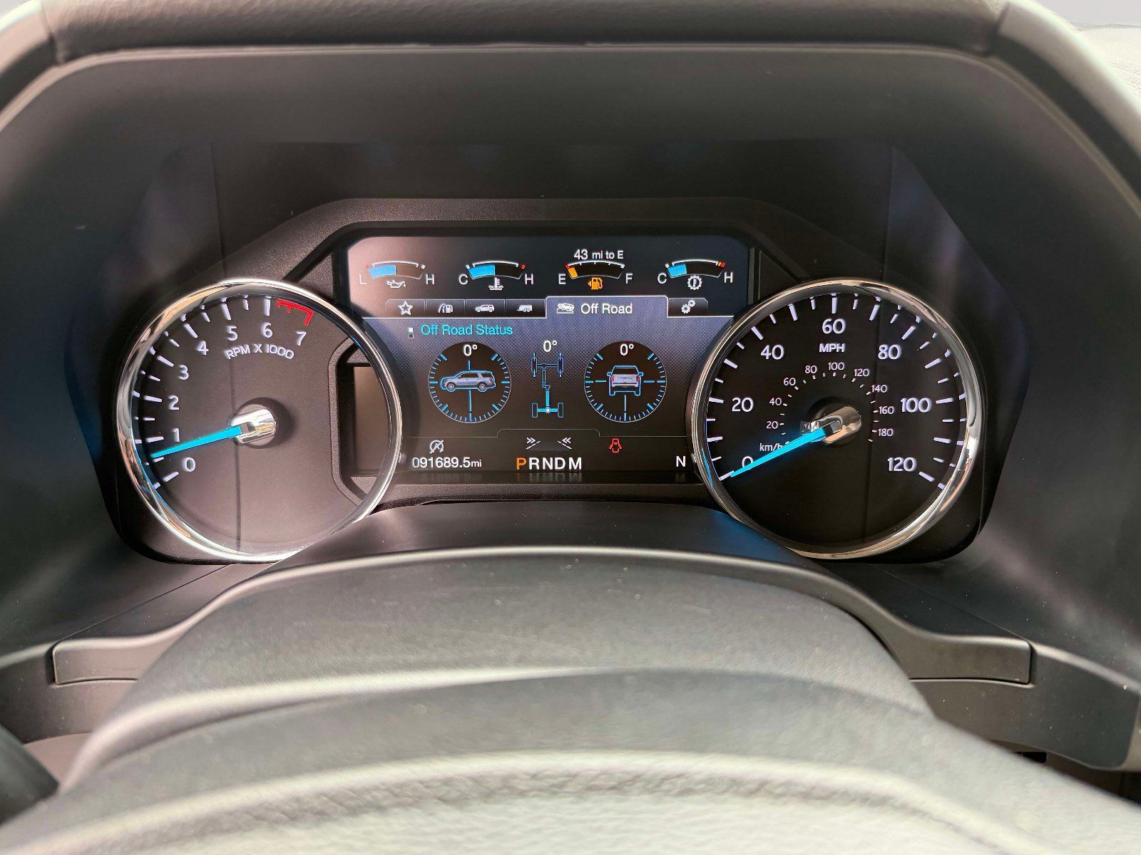 Used 2018 Ford Expedition Max Platinum AWD/4WD image 17