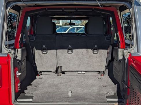 Used 2018 Jeep Wrangler Unlimited Sport S image 16