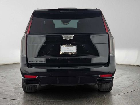 Used 2023 Cadillac Escalade Sport Platinum AWD/4WD image 4