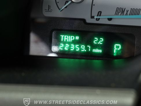 Used 2002 Ford Thunderbird Neiman Marcus image 37