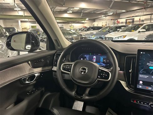 Used 2026 Volvo XC90 B6 Ultra w/ Protection Package image 24