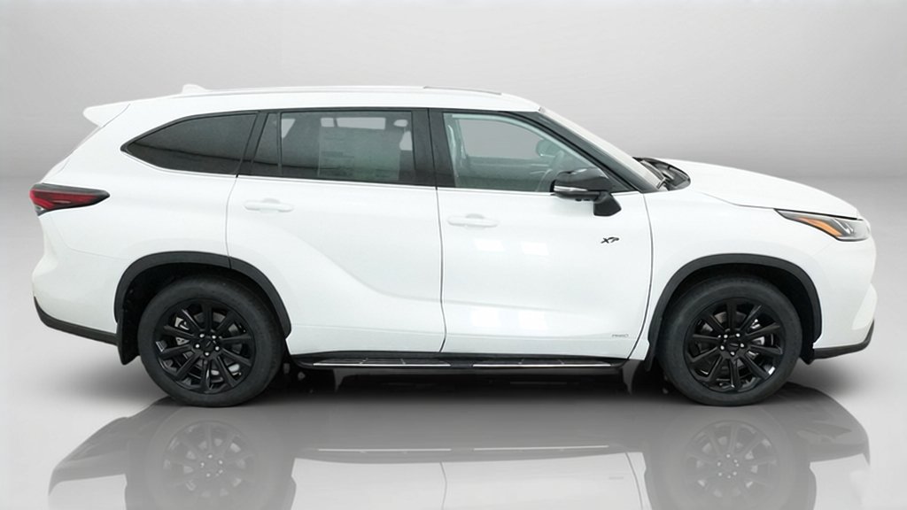 New 2026 Toyota Highlander Limited AWD/4WD image 7