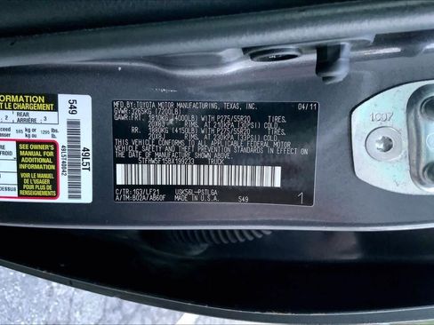 Used 2011 Toyota Tundra Limited w/ Memory Pkg image 31