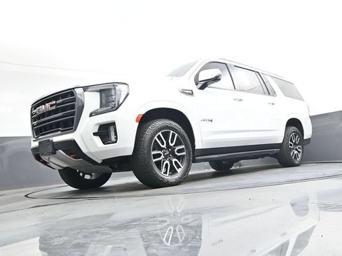 Used 2021 GMC Yukon XL AT4 w/ Rear Media and Nav Package AWD/4WD image 39