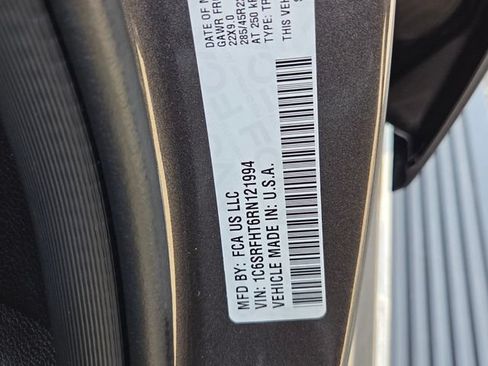 Used 2024 RAM 1500 Limited AWD/4WD image 6