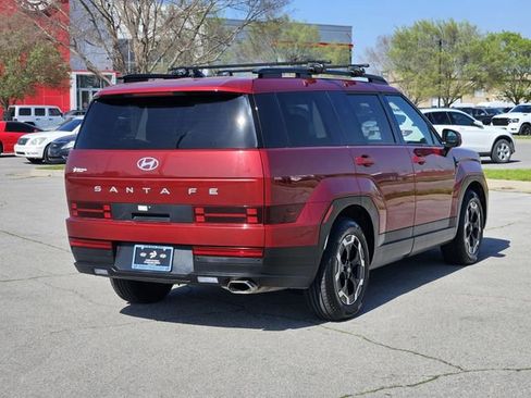 Used 2024 Hyundai Santa Fe SEL FWD image 4