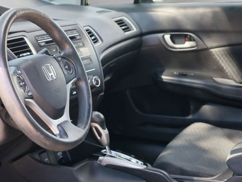 Used 2014 Honda Civic LX image 9