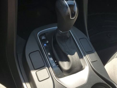 Used 2017 Hyundai Santa Fe Sport FWD image 26