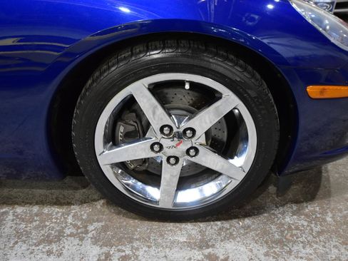 Used 2007 Chevrolet Corvette Convertible w/ Preferred Equipment Group image 61