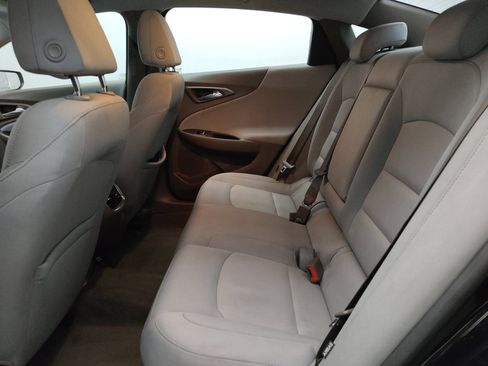 Used 2020 Chevrolet Malibu LT image 18