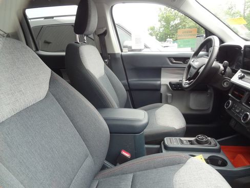 Used 2024 Ford Maverick XLT w/ XLT Luxury Package FWD image 11