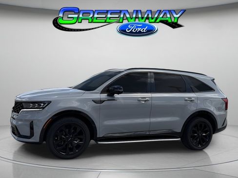 Used 2023 Kia Sorento SX AWD/4WD image 1