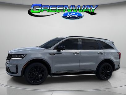Used 2023 Kia Sorento SX