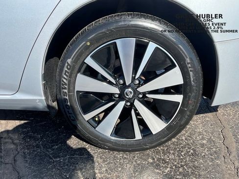 Used 2022 Nissan Altima 2.5 SV image 13