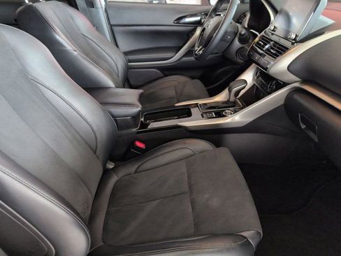 Used 2025 Mitsubishi Eclipse Cross SE AWD/4WD image 30