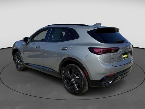 Certified 2025 Buick Envision Sport Touring image 8