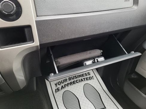 Used 2011 Ford F150 XLT w/ XLT Convenience Pkg image 21