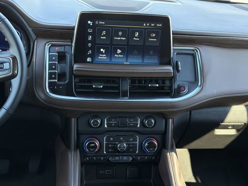 Used 2024 Chevrolet Tahoe High Country w/ Premium Package image 4