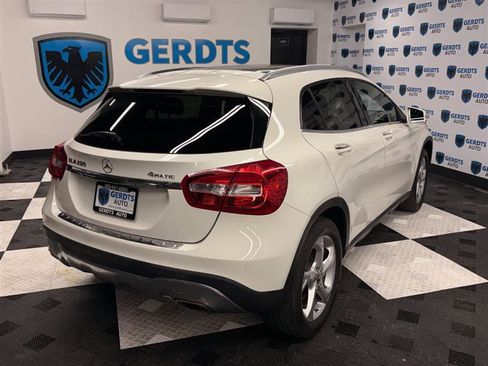 Used 2018 Mercedes-Benz GLA 250 GLA 250 w/ Premium Package image 2