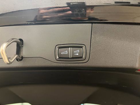 Used 2023 Porsche Taycan Turbo S image 36