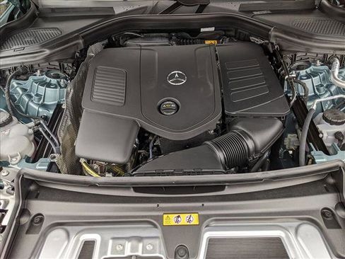 Certified 2026 Mercedes-Benz GLC 300 4MATIC image 17