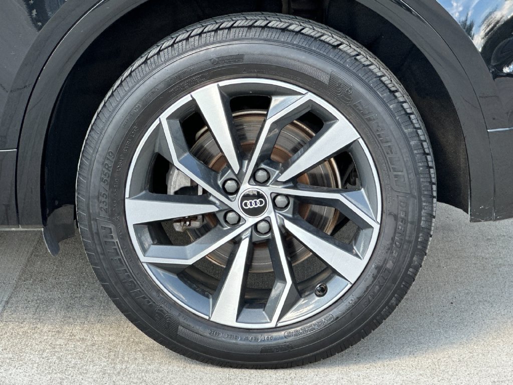 Used 2021 Audi Q5 2.0T Premium Plus w/ Premium Plus Package AWD/4WD image 26