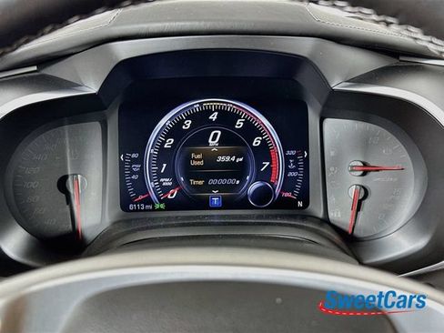 Used 2015 Chevrolet Corvette Z06 w/ 3LZ Preferred Equipment Group RWD image 19