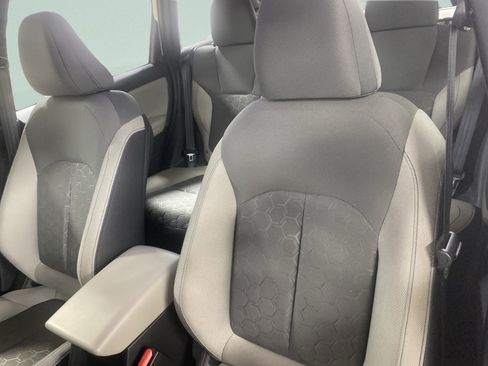 Used 2025 Subaru Forester AWD/4WD image 13
