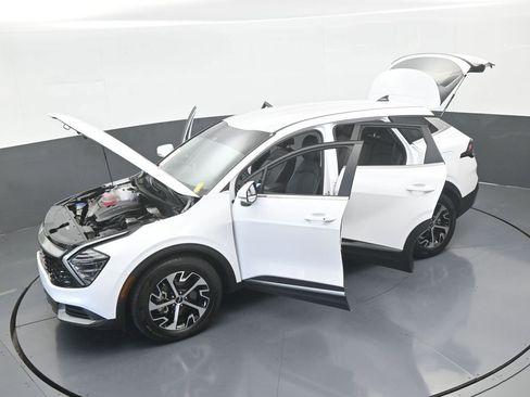 Used 2024 Kia Sportage EX image 66