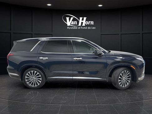 Used 2025 Hyundai Palisade Calligraphy image 8