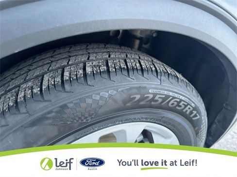 Used 2020 Ford Escape SE image 39