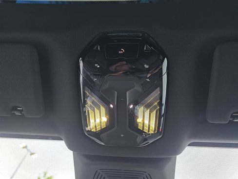 Used 2026 BMW iX xDrive45 image 28