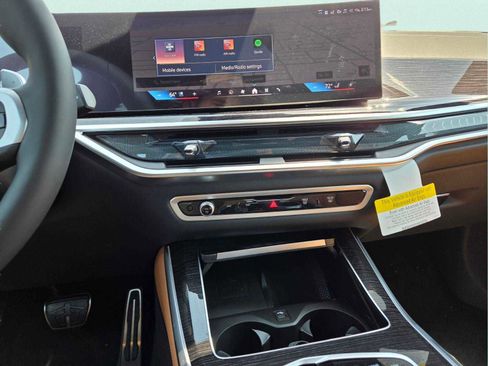 New 2026 BMW X5 sDrive40i RWD image 24